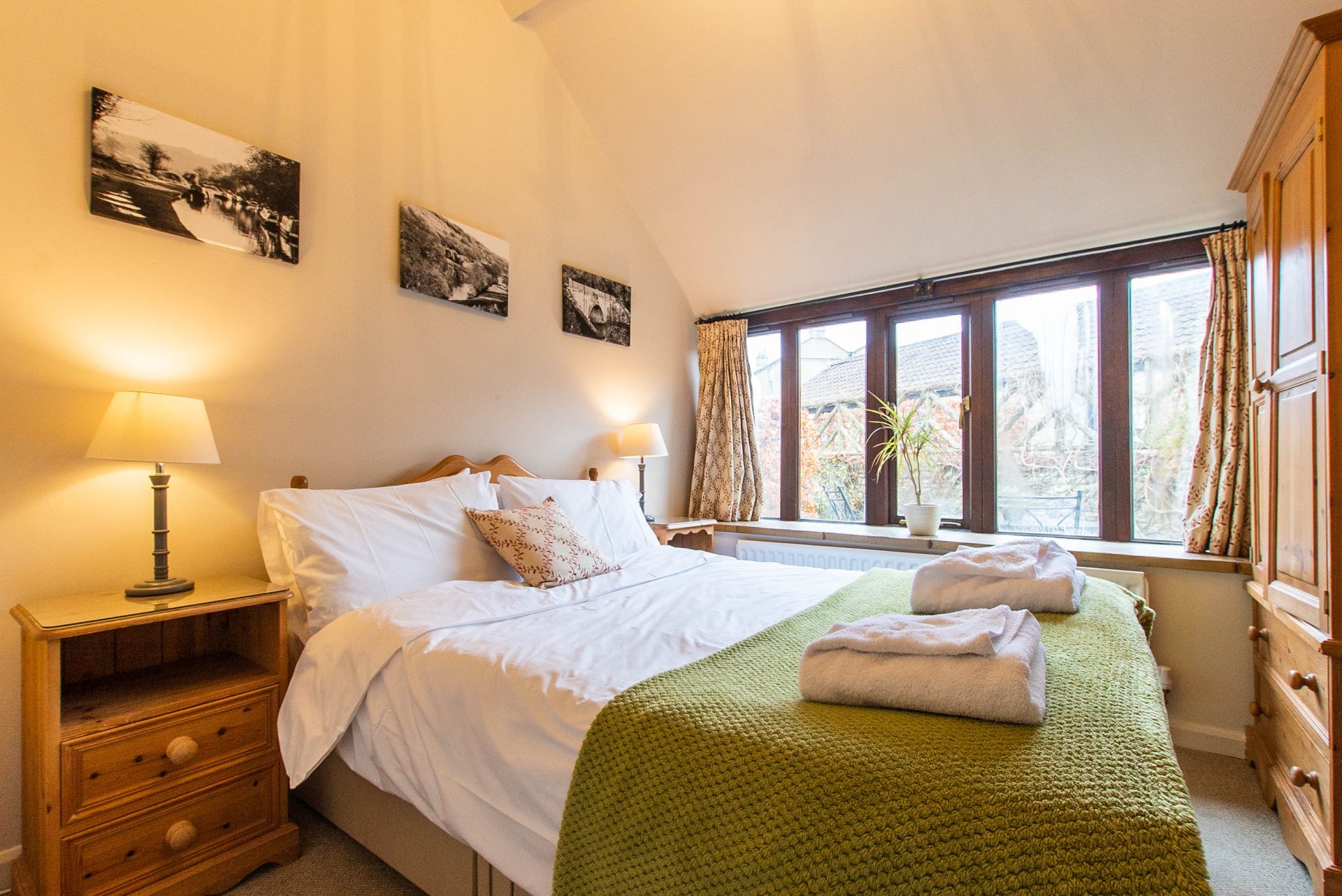 Church Farm Country Cottages, Winsley, near Bradford on Avon & Bath