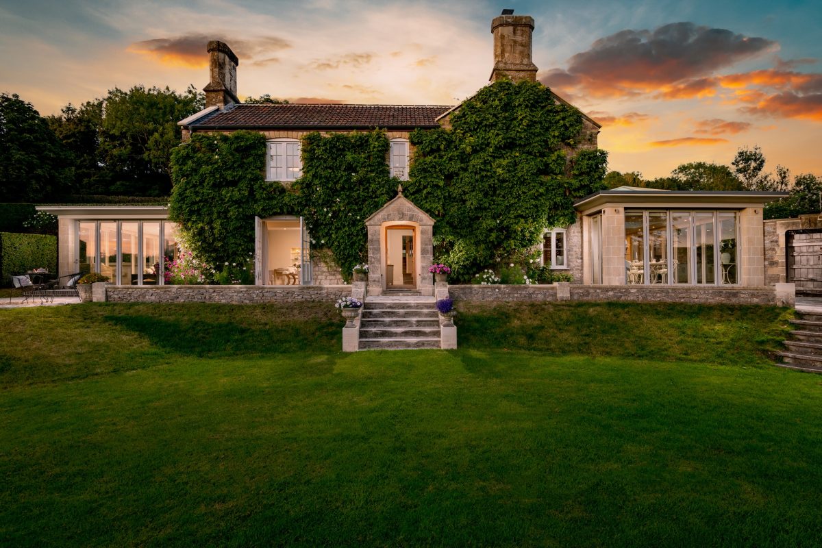 The Farmhouse, Upper Vobster Farm, Frome Bath Self Catering